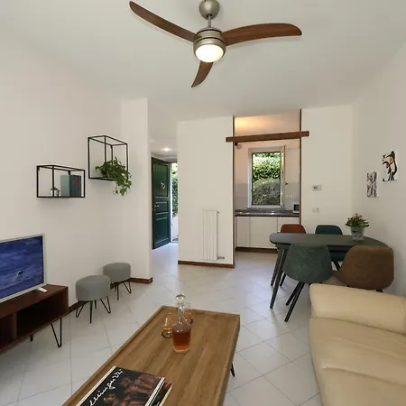 Tasso 10 Apartment