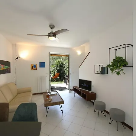 Tasso 10 בלאג'יו